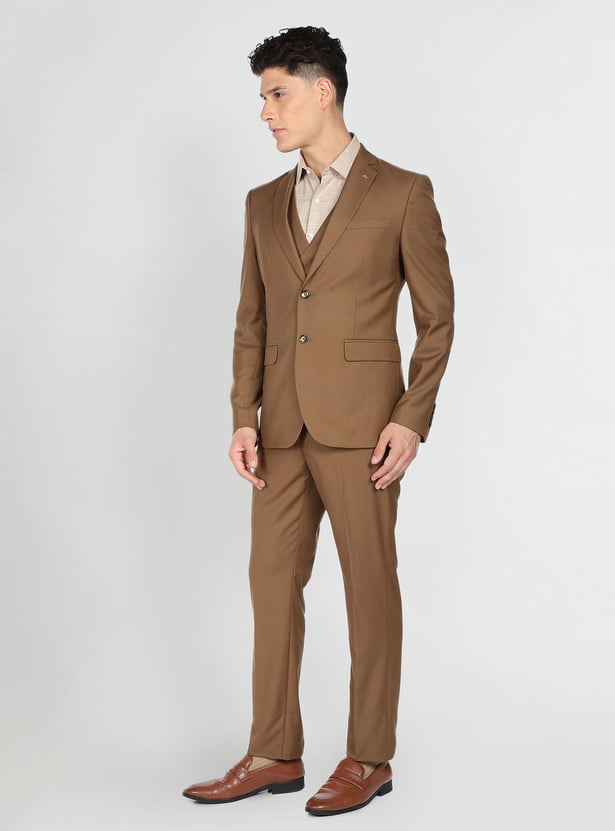 ARROW Men Solid Regular Fit Three Piece Suit