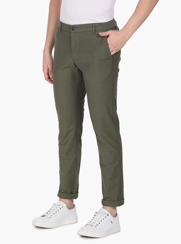 ARROW SPORT Men Solid Bronson Casual Trousers (Slim Fit)