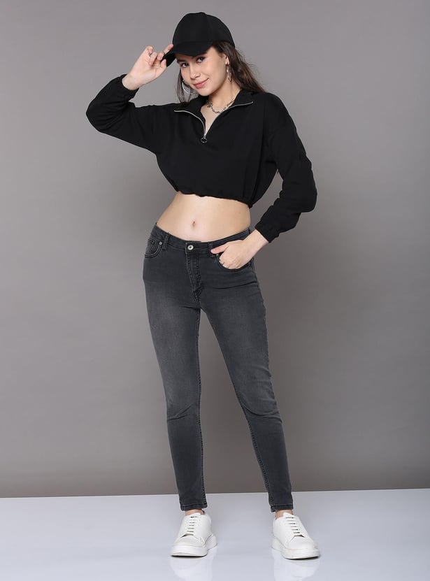 FLYING MACHINE Women Solid Cropped Sweatshirt