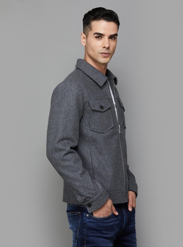 Buy UNITED COLORS OF BENETTON Men Textured Regular Fit Casual