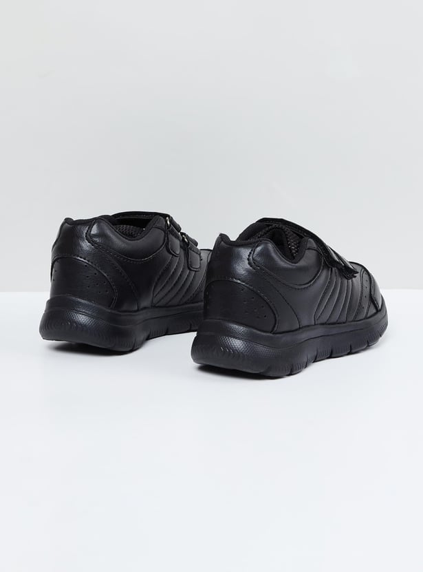 MAX Solid Velcro Closure Shoes