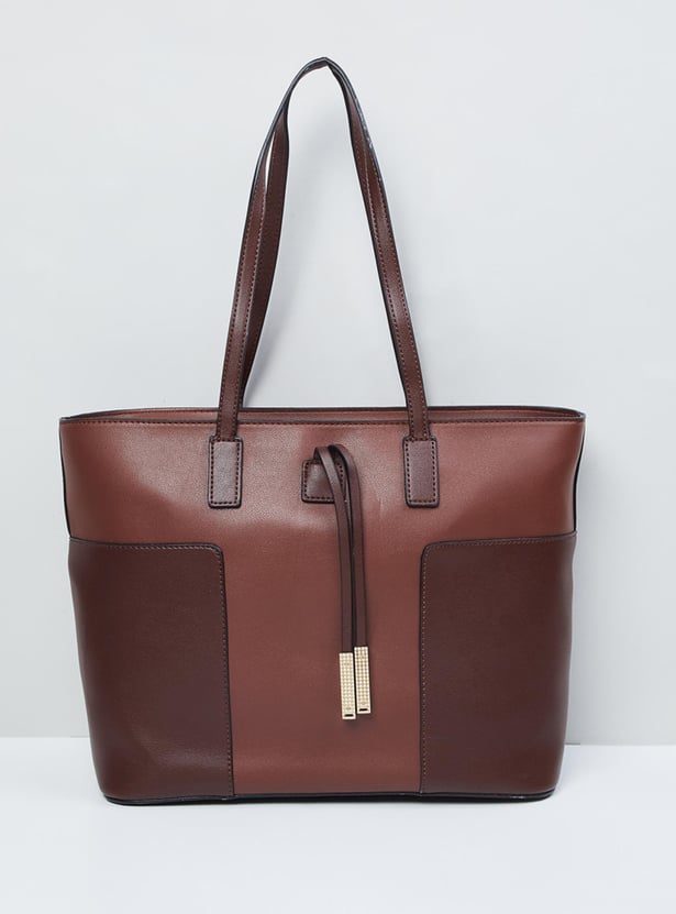 MAX Women Solid Handheld Bag