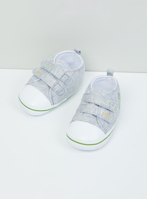 Boys Printed Velcro Strap Shoes