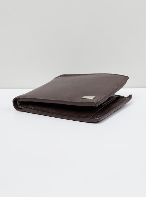 Men Solid Bi-Fold Wallet 