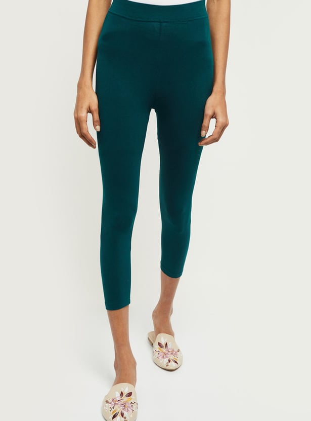 Women Solid Cropped Leggings 