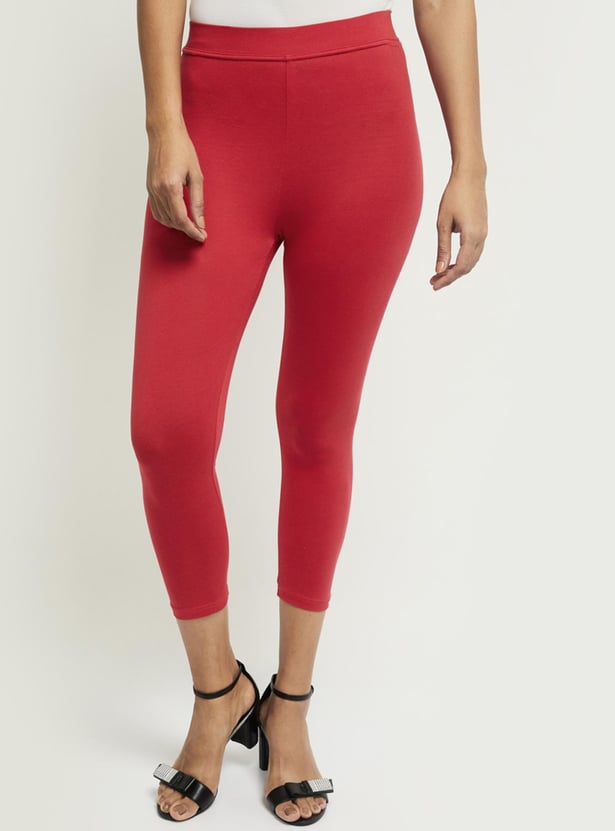 Women Solid Cropped Leggings