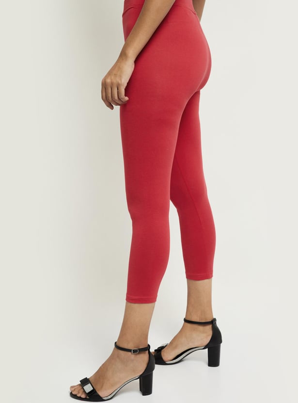 Women Solid Cropped Leggings