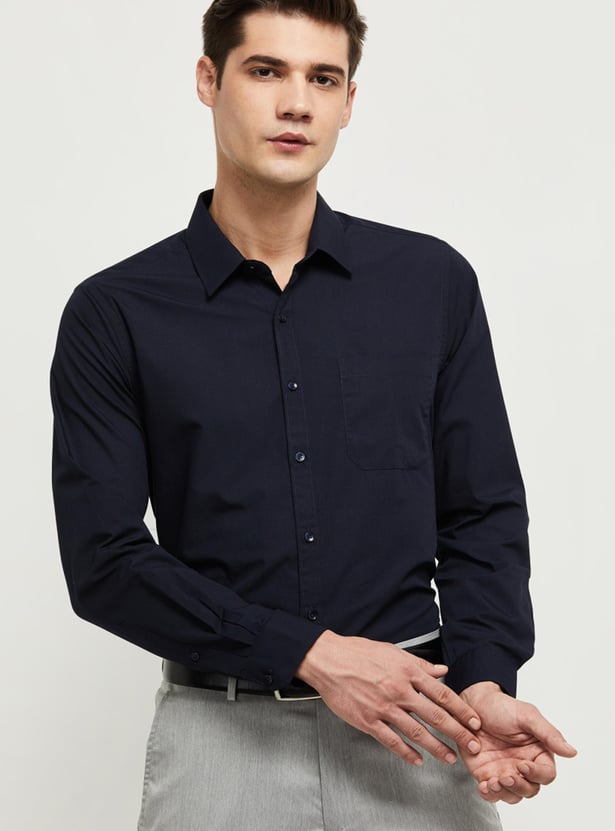 Men Solid Slim Fit Formal Shirt 