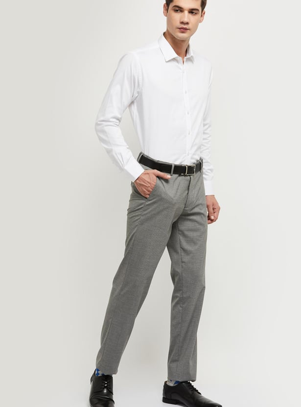 Men Textured Slim Fit Formal Trousers