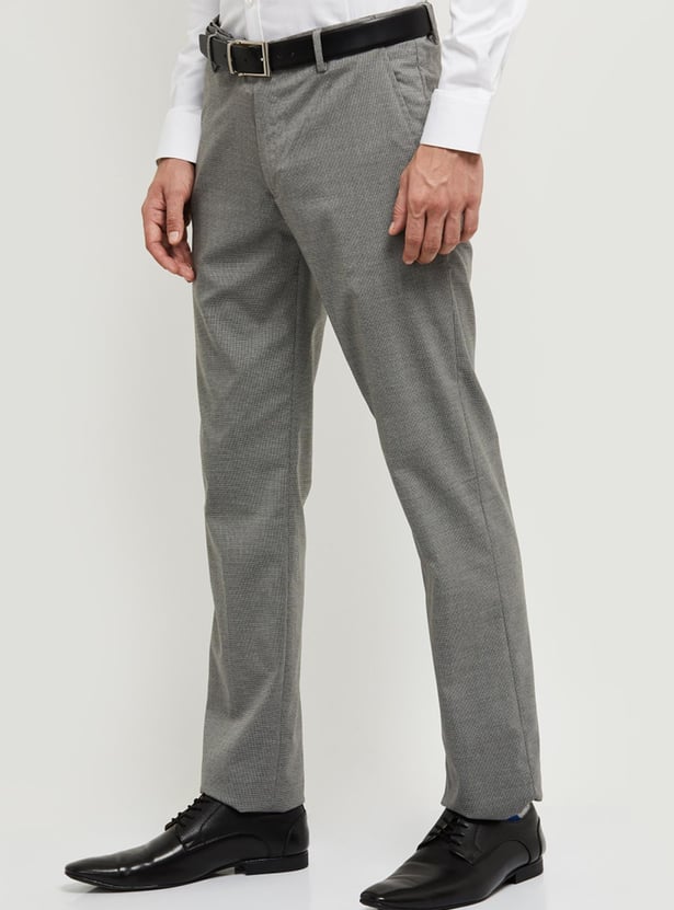 Men Textured Slim Fit Formal Trousers