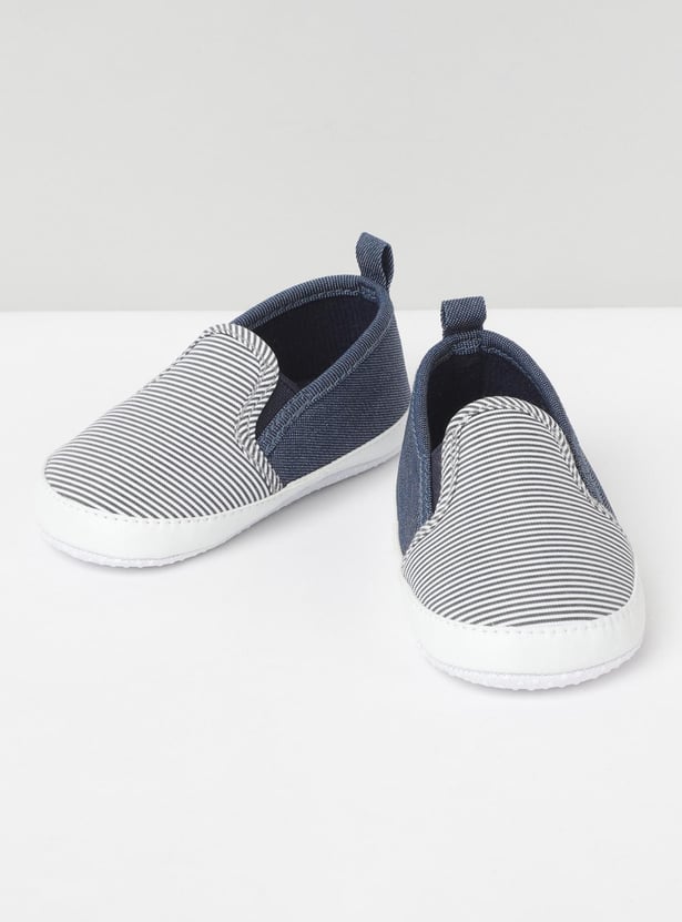 Boys Printed Slip-On Booties 