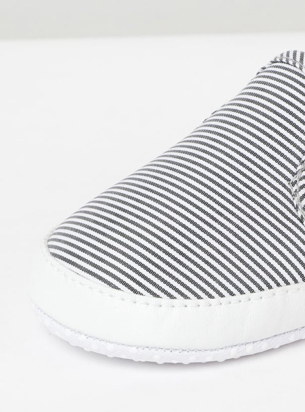 Boys Printed Slip-On Booties 