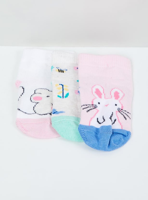 Girls Printed Ankle-Length Socks - Pack of 3