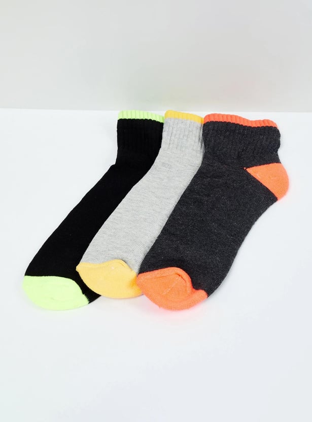 Men Colourblock Socks- Pack of 3 Pcs.