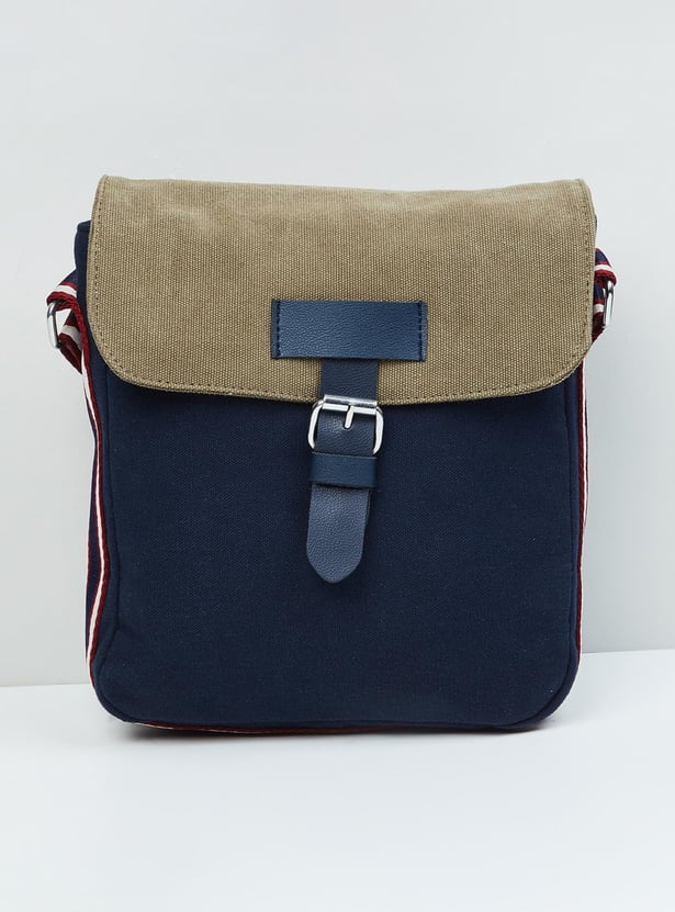 MAX Men Solid Sling Bag