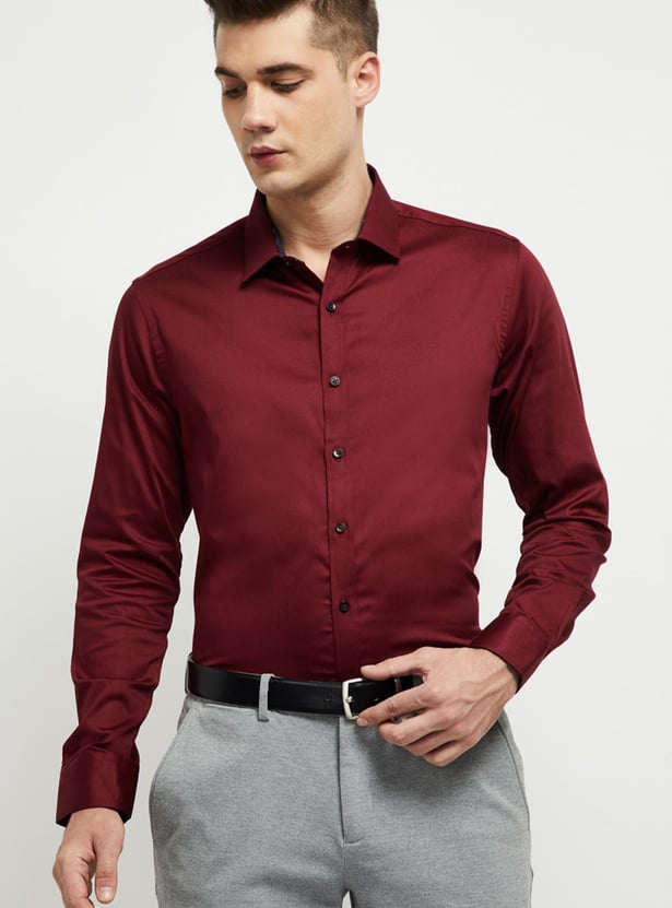 Men Solid Full Sleeves Slim Fit Formal Shirt 