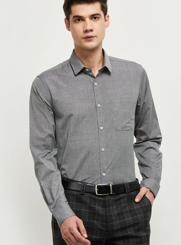 Men Textured Slim Fit Formal Shirt 