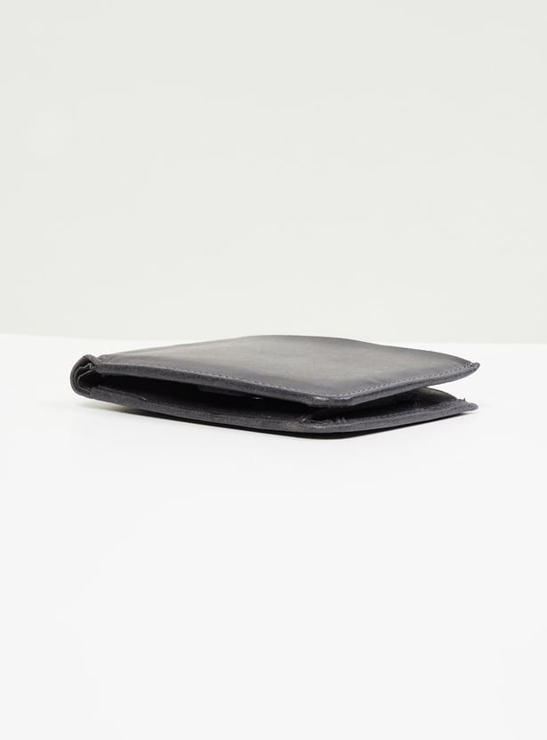 Men Solid Bi-Fold Wallet