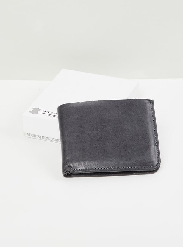 Men Solid Bi-Fold Wallet