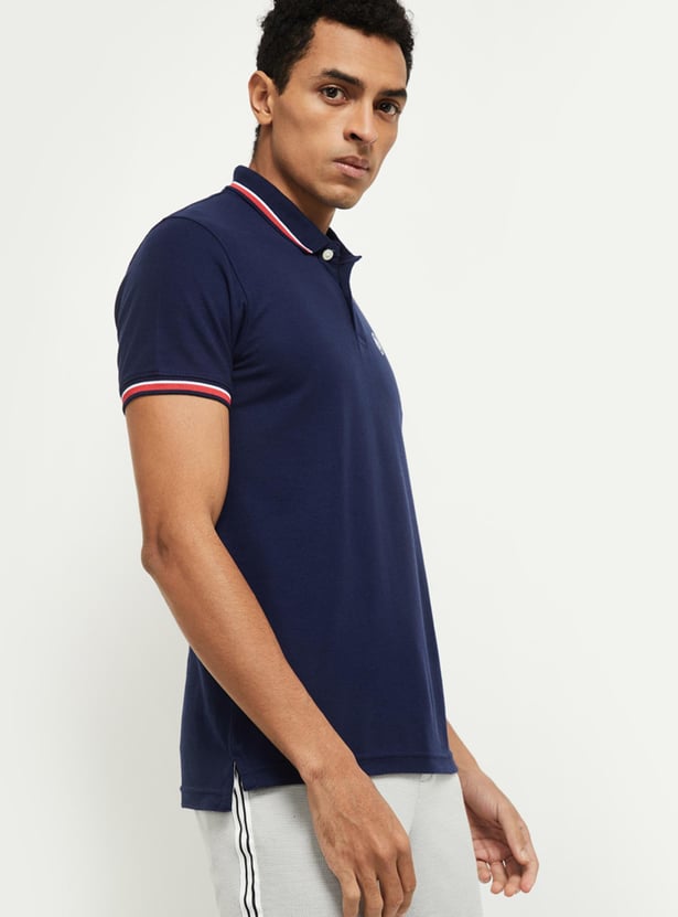 Men Solid Slim Fit Polo T-shirt 