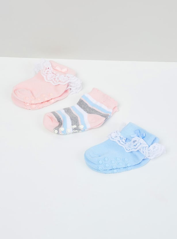 MAX Girls Jacquard Socks- Pack of 3