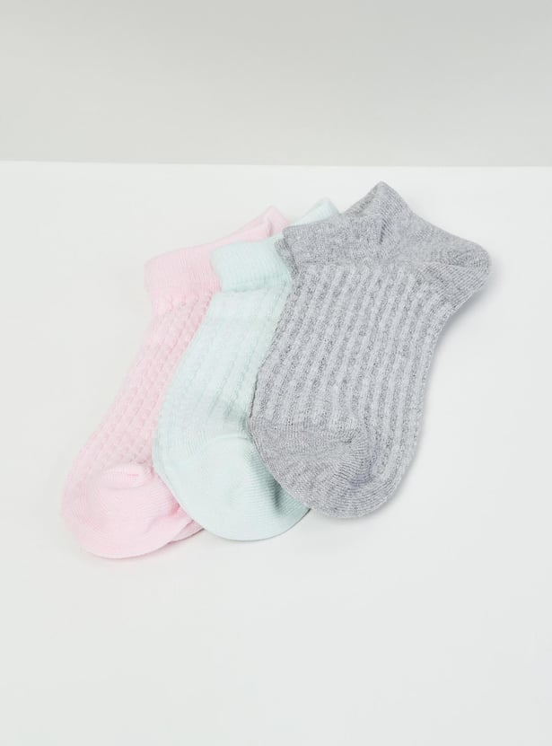 Women Ribbed Socks- Set of 3 