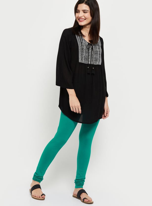 Women Solid Elasticated Churidar