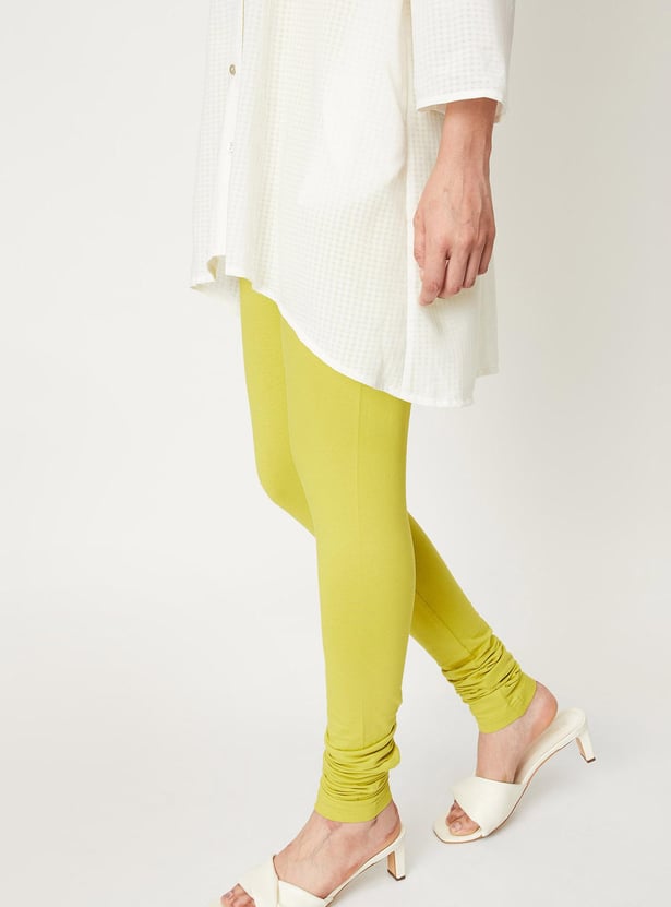Women Solid Elasticated Churidar
