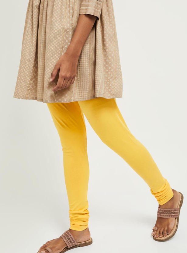 Women Solid Knitted Churidar