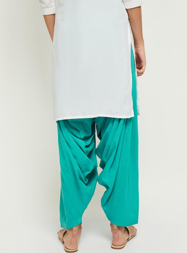 Women Solid Patiala Pants
