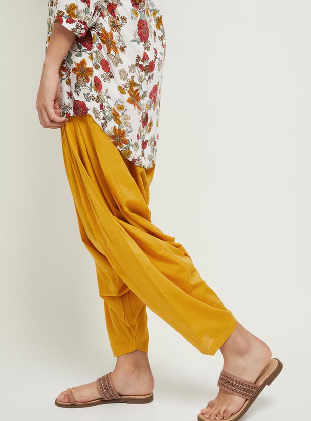 Women Solid Patiala Pants