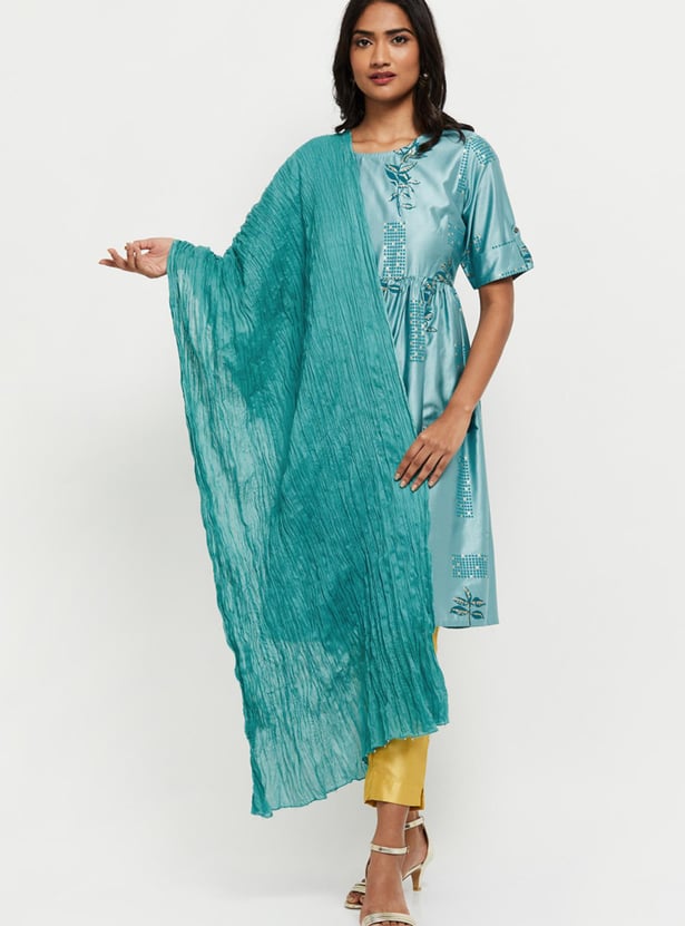 Women Solid Crushed Dupatta