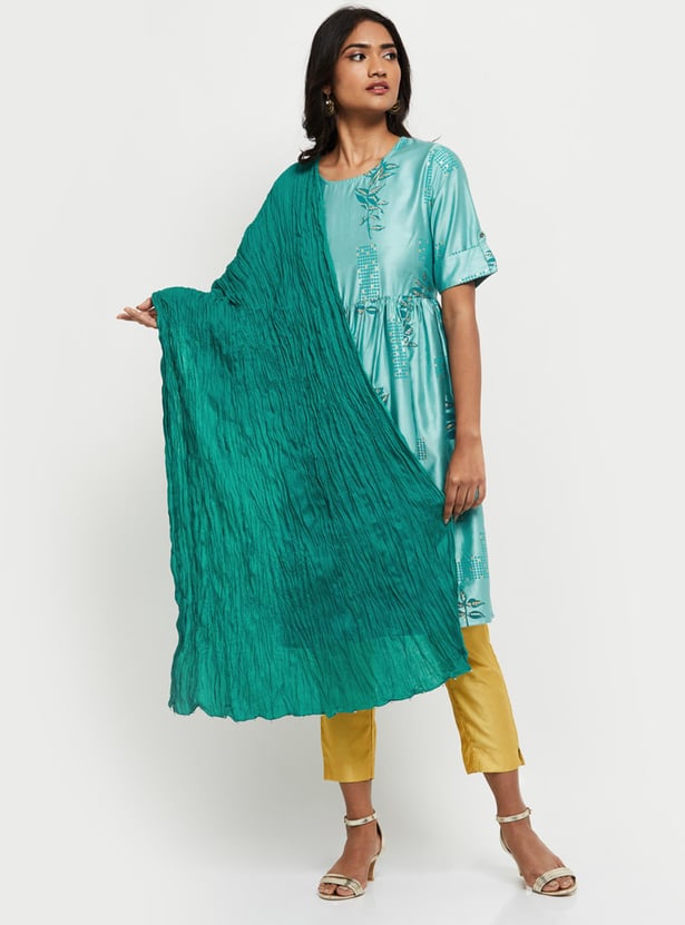 Women Solid Scrunched Dupatta