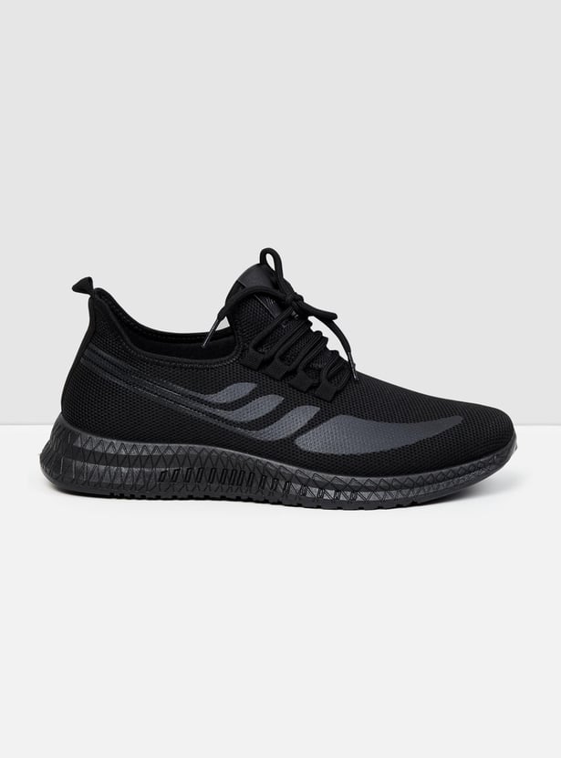 Men Textured Lace-Up Shoes
