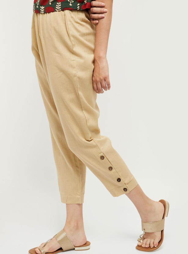 Women Solid Woven Cropped Pants