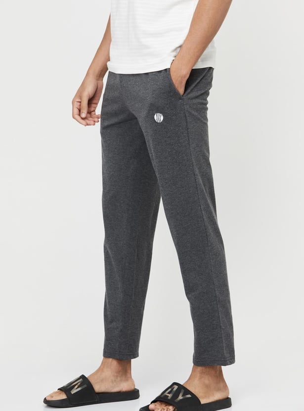 Men Textured Pyjamas