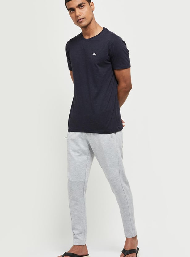 Men Solid Crew Neck T-shirt