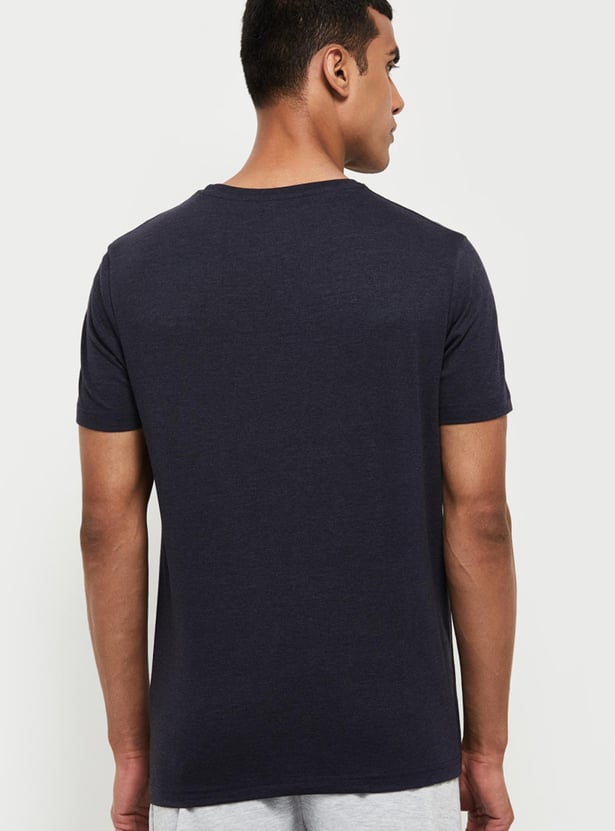 Men Solid Crew Neck T-shirt