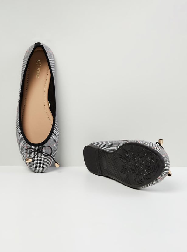 Women Bow Checked Ballerinas