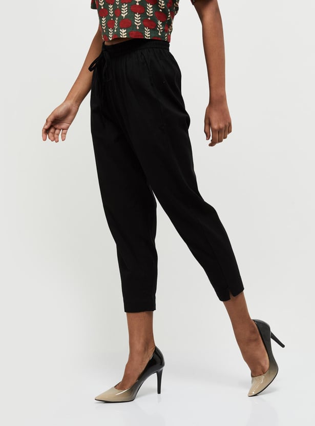 Women Solid Elasticated Pants