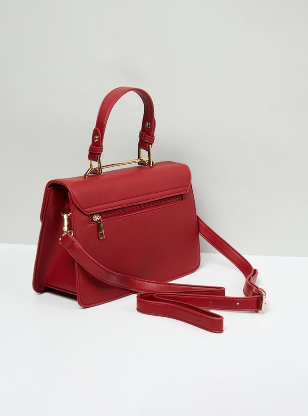 MAX Women Solid Sling Bag