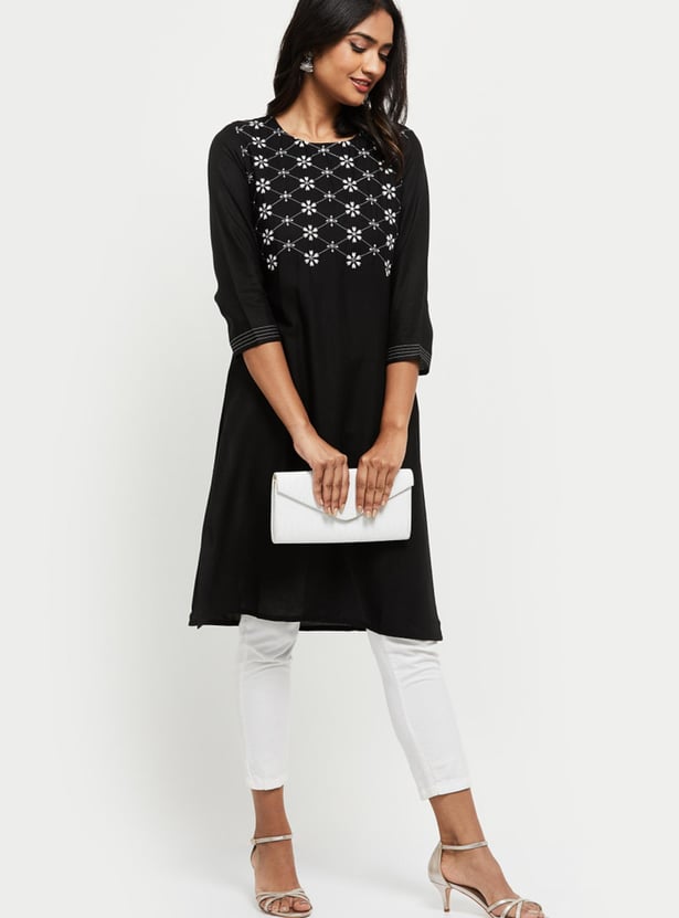 Women Cotton Embroidered Straight Kurta
