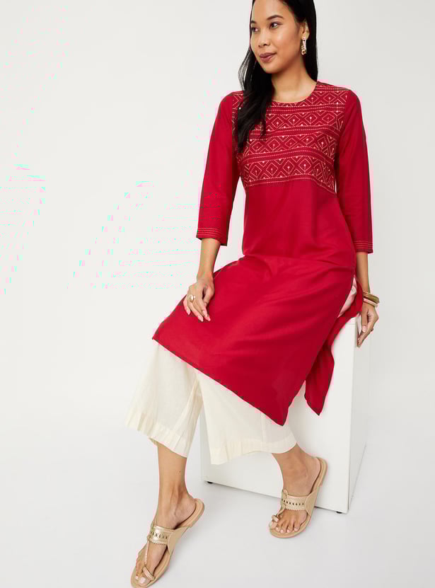 Women Embroidered Straight Cotton Kurta