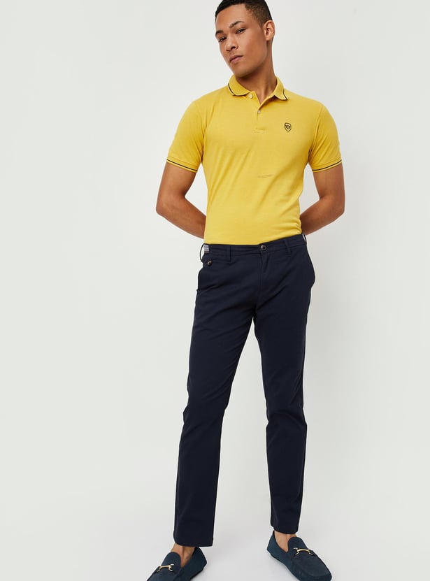 Men Solid Slim Fit Polo