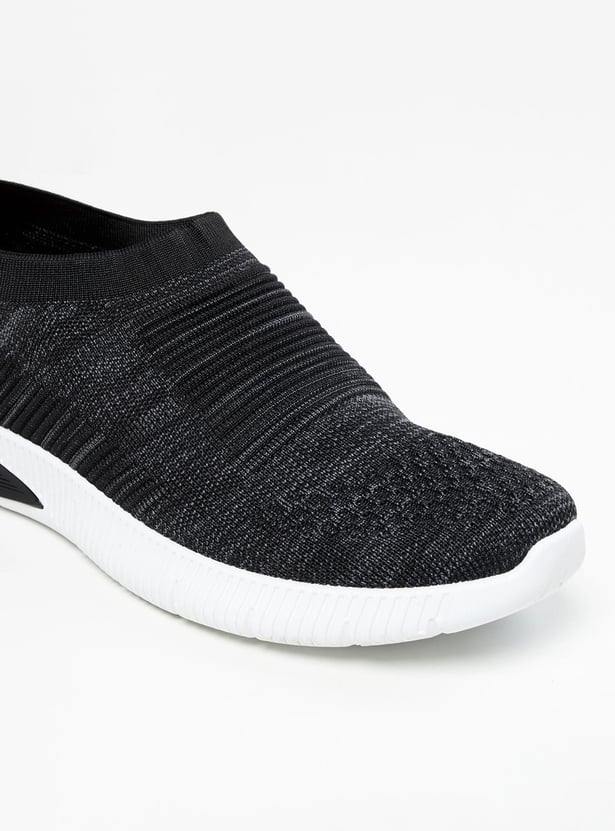 MAX Men Textured Sock-Knit Shoes