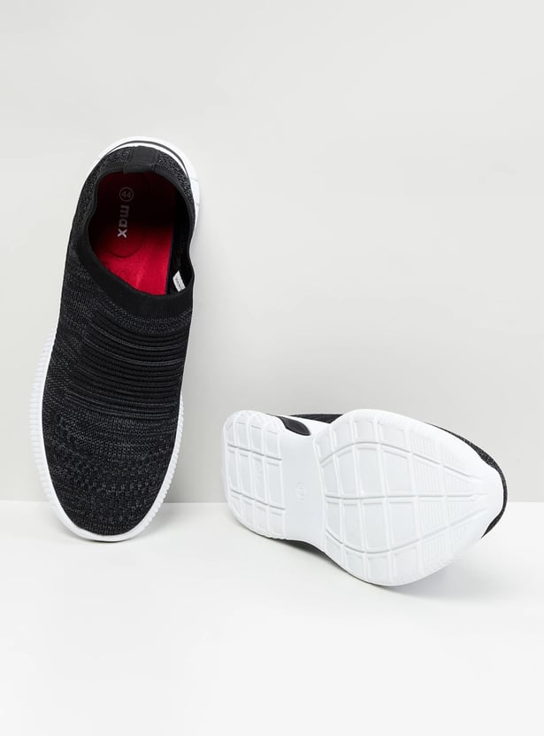 MAX Men Textured Sock-Knit Shoes