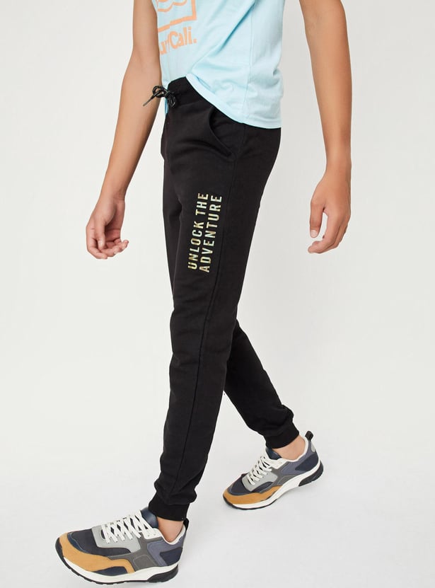 Boys Typographic Print Drawstring Waist Joggers