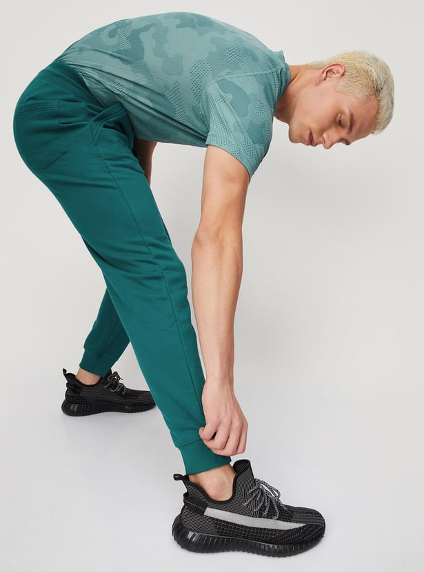 Men Printed Elasticated Joggers