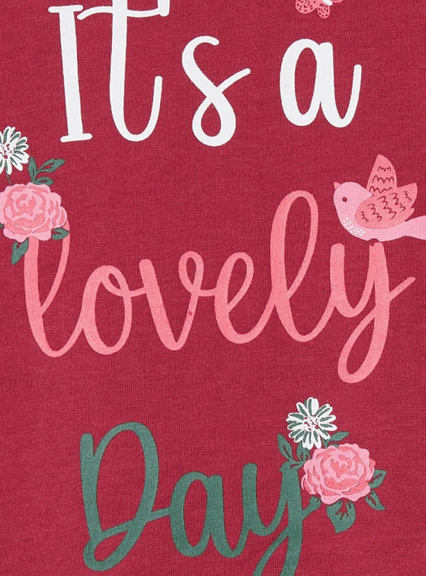 MAX Girls Typographic Print Round Neck T-shirt