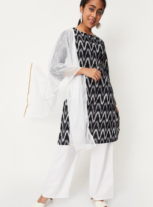 Girls Printed Straight Kurta With Pyjama and Dupatta